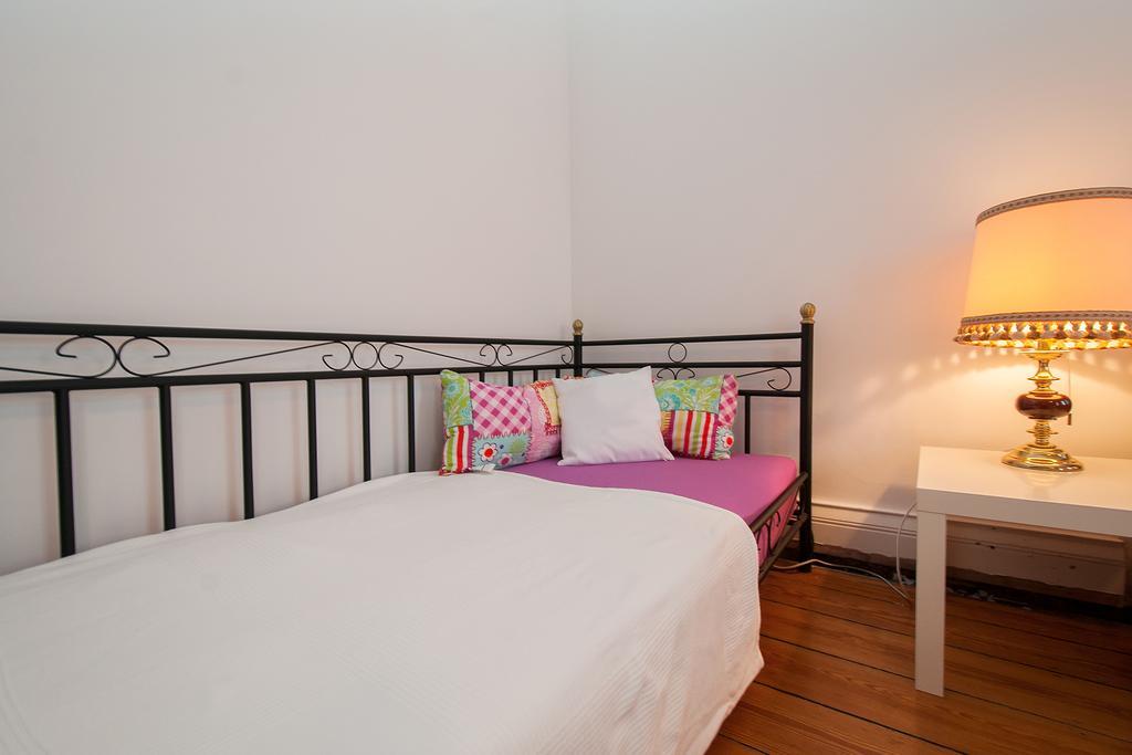 Gästezimmer am Hansaplatz Hamburg-Harburg Exteriör bild